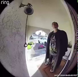 Reddit Mod(掲示板モデレーター）とか言われてて草すげぇそれっぽい感じする