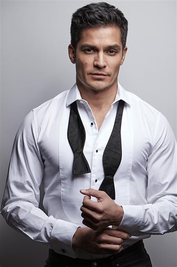 Nicholas Gonzalez | Actor, Producer