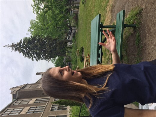 Alicia excited gif on Make a GIF