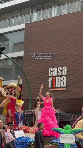 Desfile de Ambato: Celebración Cultural Majestuosa