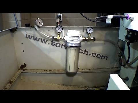 Machining coolant filtration