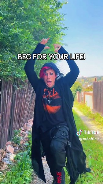 IS THIS THE HEAVIEST METAL BREAKDOWN EVER MADE?! Sh0w someone who’d like it… 🔥🫢 #metal #heavymetal #breakdown #emo #hardrock #rock #rockmusic #metalmusic #breakdowns #screamo #tx2