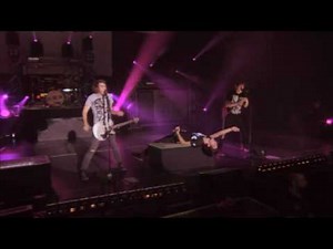 All Time Low - Weightless (Live Video)