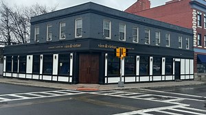 New Schenectady restaurant, bar moves into former Pinhead Susan’s building