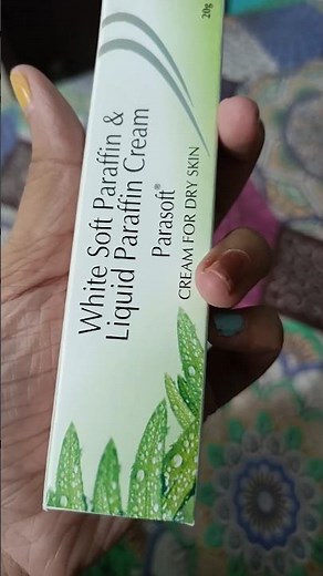 Parasoft cream White Soft Paraffin moisturizer for dry skin dermatologists recommended.