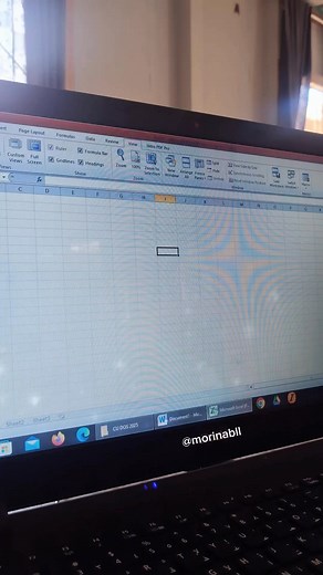 106K views · 1.6K reactions | Tips menghilang garis2 kotak pada excel ‍ #excel #tutorial #tips #reels | Morina Bll | Facebook