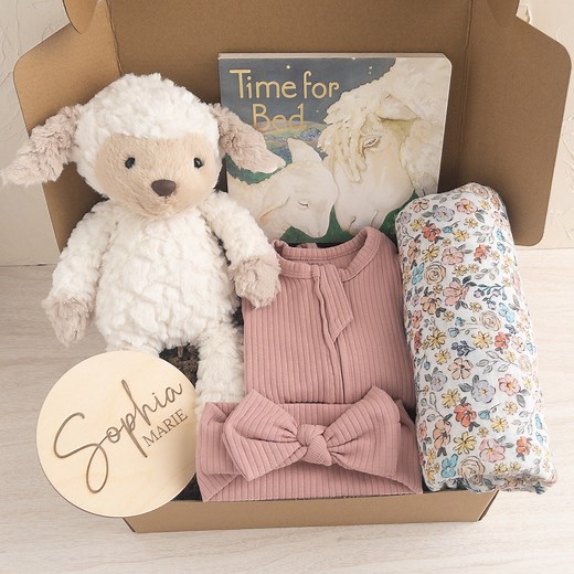 Baby Girl Gift Box, Personalized Newborn Girl Gifts, Baby Shower Gift Basket, New Baby Gift Box, Customized - Etsy