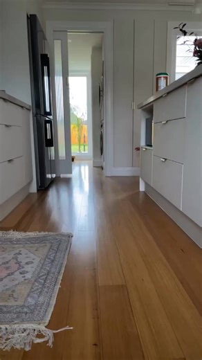 Little leg tings 💕 #cutebaby #babylegs #toddlersoftiktok #cutie #todd... #middlechild #motherhood #baby #family #toddler #momlife | Jules James