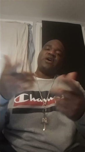 Motown Lion 🦁 Miller rapping on Saturday night