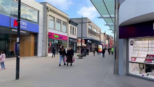 Some went down... follow our live blog for full breakdown | Swindon Advertiser