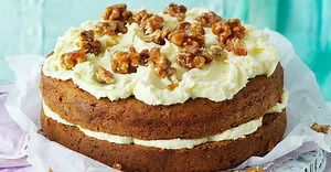 Carrot cake with cream cheese frosting