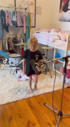 20K views · 217 reactions | Ellie’s turn to cook #remix #screamo #electronicmusic #edm #borgore | Borgore | Facebook