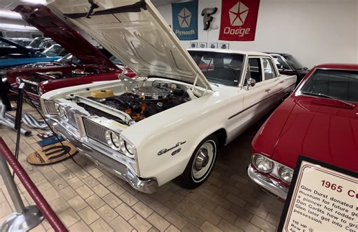 This 1966 Dodge Coronet Is a Four-Door HEMI Unicorn Built for the FBI