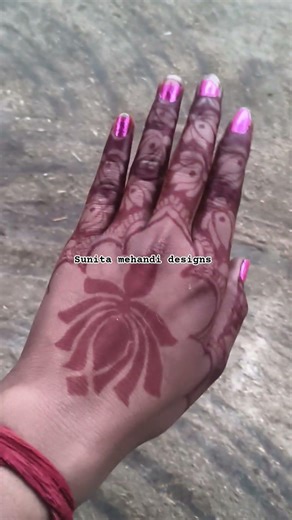 kya Hansi hai alam beautiful stylish back hand mehandi design bridal mehndengegment mehandi design