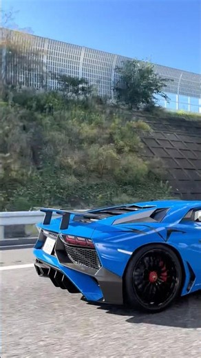 🔥 Le V12 de la Lamborghini Aventador SVJ va vous rendre accro ! 🤯