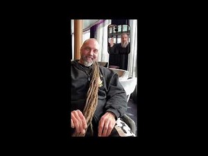 Jutustelua rumpali Sami Järvisen kanssa
