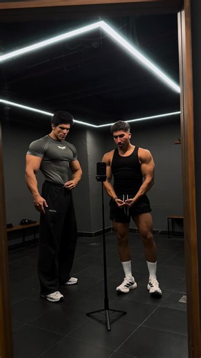 Fady Bakri on Instagram: "Simple men. @youngla code: FADY | 15%"