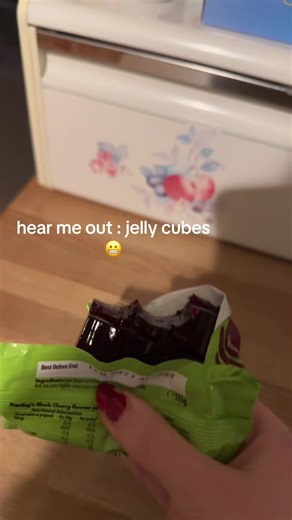 Delicious Cherry Jelly Cubes Recipe to Try