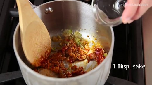 Vegetarian Ramen (Video) 豆乳味噌ラーメン