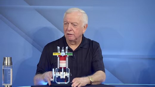 705K views · 7K reactions | Powered by Hydrogen - An Inside Look at Internal Combustion Engines | Roger Billings | Facebook