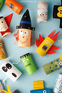 12 Halloween Crafts for Kids That Are Spooky, Simple, and So Much Fun