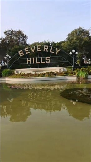 VISITING THE BEVERLY HILLS SIGN! #trending #shortvideos #viral #foryou #beverlyhills #california