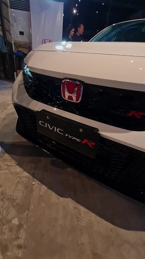 18 reactions | Perhaps the most anticipated car launch in the Philippines for 2023, and we're only in January! Ladies and gents, the 2023 Honda Civic Type R! #Autohunph #hondaph | AutoFun Philippines | Facebook