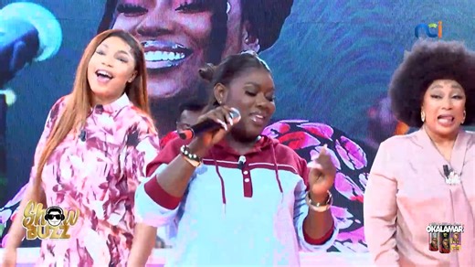 Colombe offre une performance live mémorable dans Showbuzz🔥🎤 #çasepasseici #NCI #Showbuzz 🌍 TNT nº4 | Canal nº04 / 204 | TV d’Orange | www.nci.ci Live 🌍 Europe : Free nº447 | SFR nº849 | Orange nº599 | Molotov 📱 Téléchargez l’application my NCI TV : Google Play 👉 bit.ly/41Q6YMB App Store 👉 bit.ly/3NXx9uY | NCI - La Nouvelle Chaîne Ivoirienne