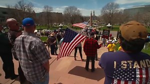 Coronavirus Illinois: Springfield protest calls for state to reopen economy amid COVID-19 pandemic