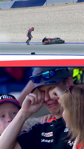 Crashes can be painful for the riders 💥 But also for the fans 🥲 #AustrianGP 🇦🇹 | MotoGP