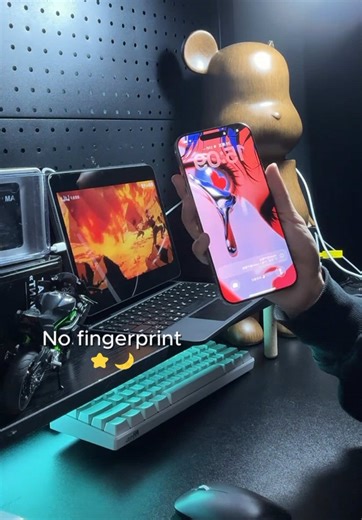 Easy installation and no fingerprints 🫆🫆🫆🫆🫆#iphone #smartdevil #screenprotector #temperedglass