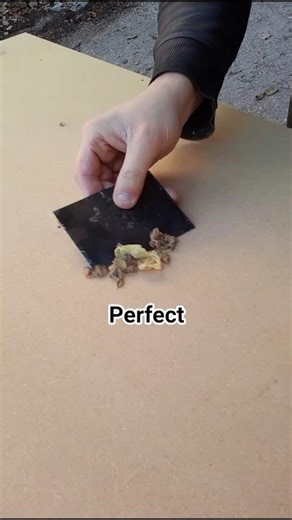 How to thoroughly clean your glue spatula.☝️ #tricks #tips #tutorial #shorts