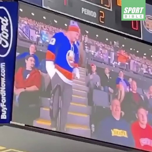 This guy deserves a medal 😂💍😡 🎥IG/ nicc_arnold | SPORTbible