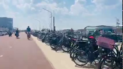 2.3K views · 128 reactions | What to do on a hot June weekend in the Netherlands? Get on your bicycle and head to the beach! Anna Holligan - BBC Foreign Correspondent - perfectly captured the result of Dutch cycling infrastructure that enables easy access to Scheveningen. | Dutch Cycling Embassy | Facebook