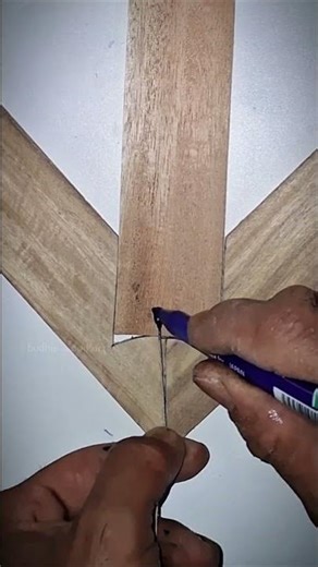 DIY Interlocking Miter Joint (The Strongest Corner Joint) #shorts #tipsandtricks