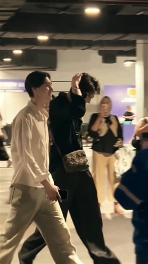 love bl 🖤🤍 on Instagram: "DEWTEE❤️‍🩹🔥 they are soo perfect 😫🤌🏻 . . . . . . . . . . . . . #dewtee #dewteerachet #dewtee🔥 #dewjsu #ghostship #bllove #gmmtv"