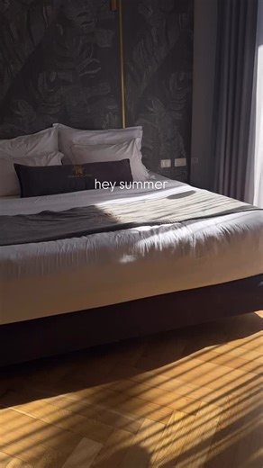 הקיץ כבר כאן 💭 DREAM ISLAND RESORT דמיינו שאתם מתהלכים ברחבי הריזורט, בין הבריכות המיוחדות ומאזינים לצלילי המים, נהנים מהנוף הפסטורלי הסובב את המקום ושלל חוויות מרגיעות ומפנקות🍷 חופשה המשלבת בין כל העולמות - גוף, נפש, מחשבה והנאה (: | Dream Island - Spa & Health Resort - דרים איילנד