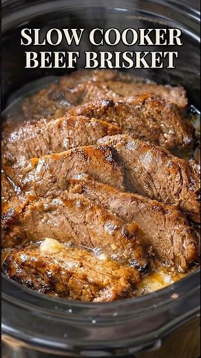 Slow Cooker Beef Brisket #slowcookerbrisket #crockpotmeals #easyfamilydinners#beefrecipes