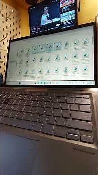 How to move files to another folder on a laptop