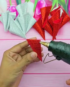 Today i will show you how to make 3D snowflakes at home❄ Amazing 3D snowflakes making instruction for christmas decoration. Very easy and beautiful christmas snowflake making tutorial. #crafts #Christmas #snowflakes Glitter Foam Sheet Crafts🎄DIY Best Christmas Crafts | Creative Art & Craft Ideas