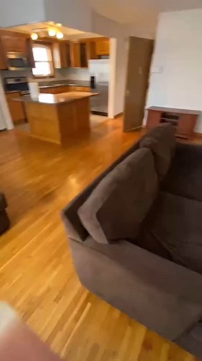 Apartamento en renta en Maspeth New York #maspeth #queens #nyc #apartment #apartamento #realestate 🏡🥰 | Maryuri Pernia