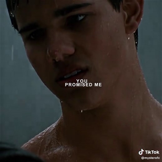 Twilight Saga: Jacob Black's Iconic Moment