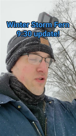 9:30 am snowstorm update! Snow still FLYING in Bloomington, IN! Roads are still snow covered! All is white, but the end is in sight! | Indiana Storm Chasers