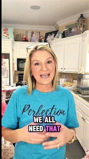 I’m your favorite sewing teacher #sewing #tamijones #beginnersewing #diy #crafty Walmart https://walmrt.us/3A8Dkca Amazon https://urlgeni.us/amazon/V2FXZj | Tami Jones • Hometown Quilt Company, LLC