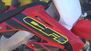 38K views · 475 reactions | 2nd ride on this Gumtree CR125. Did a small shop at MXstore and even let Stuart Cali ride this animal. Charlie Costanzo made some factory changes, even sacrificed a drill bit. Surely this is as good as any 125 yeah? | Dan Reardon | Facebook