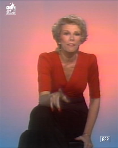 Joan Rivers' comedy was fast-paced, at times raunchy, and spared no one, least of all herself. This compilation begins in 1973, with Rivers focused on the hot topic of the day: women's liberation. Then in 1988 and 1994, in both stand-up and a sit-down interview with Robert Klein, she discusses aging, dating, staying healthy, and the royal family. Love this clip? Subscribe to Clown Jewels on YouTube for more classic comedy here: https://bit.ly/ClownJewels_YTSub_FB #joanrivers #canwetalk #women #c