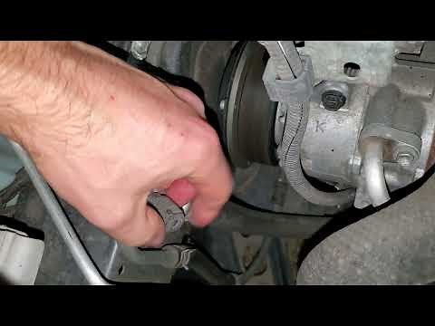 2006 To 2013 Toyota Camry A/C Low Pressure Port / Valve Location Use To Recharge Refrigerant