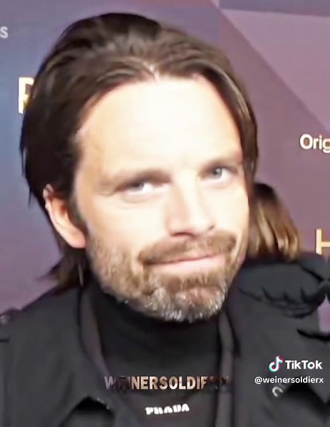 He hypnotized me🤤🤤🫦 #sebastianstan #fyp #foryou #ae #aftereffects #sebastianstanisdaddy #sebstan #sebastianstansupremacy #sebstanedit #sebstantok