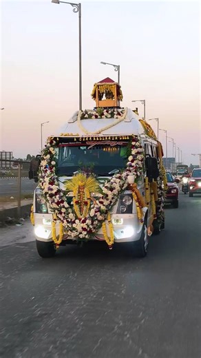 SANDY🚀 on Instagram: "Darling 🤍🔱 #ayyappa #ayyappan #sabarimala #sabarimalai #murugan #ayyappaswami #ayyappadevotional #kerala #ayyappaswamy #devotional #ganesha #swamiyesaranamayyappa #saranamayyappa #pamba #god #swamyayyappa #lordayyappa #sabarimalatemple #ayyappasevasangam #ayyappapooja #hinduism #hindu #hindutemple #savesabarimala #swamisaranam #dailydevotional #ayyapan #swamiyaesaranamayyappa #bhfyp #tamilcinema"