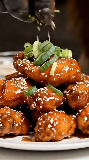 Bigfoot cooks Korean fried chicken. Bigfoot vlog. #cooking #bigfoot | navsinta